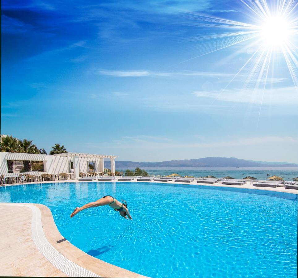 Charm Beach Hotel Akyarlar Buitenkant foto