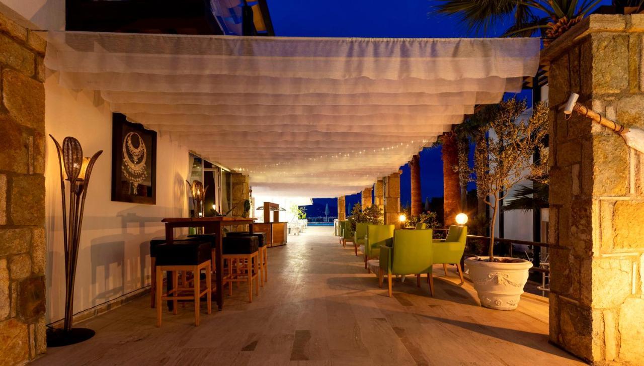 Charm Beach Hotel Akyarlar Buitenkant foto