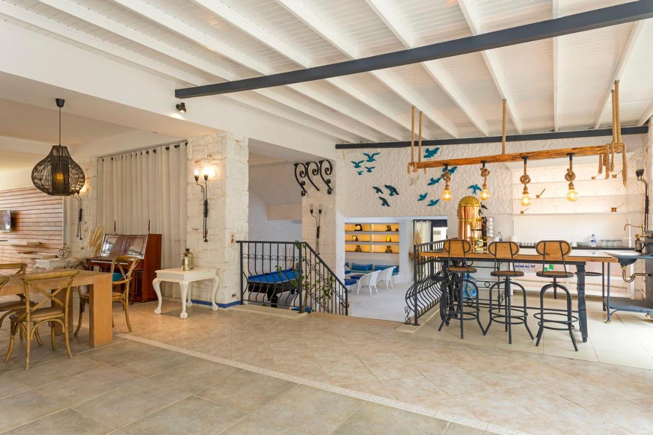 Charm Beach Hotel Akyarlar Buitenkant foto